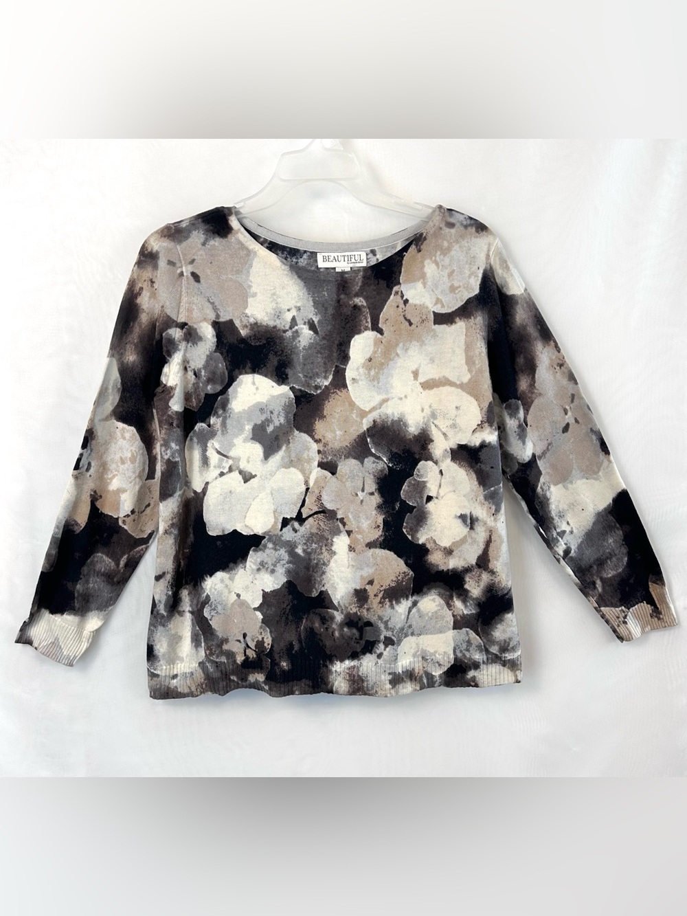 New Beautiful by Lawrence Zarian Pullover Floral Sweater / QVC / Medium